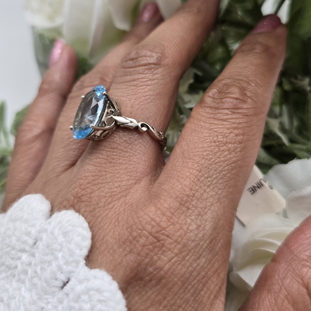🥰 ROMANTIC STERLING SILVER RING - Picture 4 of 5